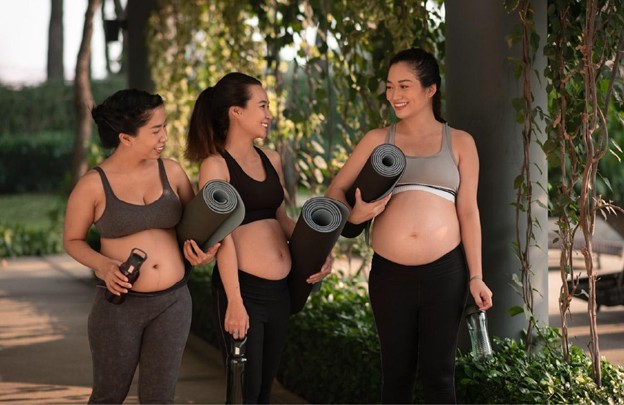 Lợi ích của vận động nhẹ nhàng cho mẹ và bé