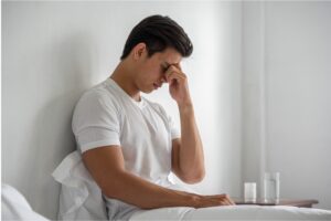 Vì sao người trẻ hiếm muộn