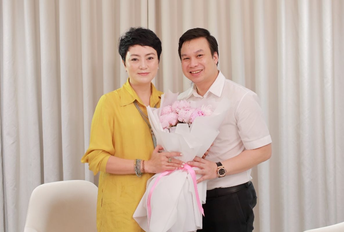 Văn Thùy Dương x Bác sĩ Tăng Đức Cương